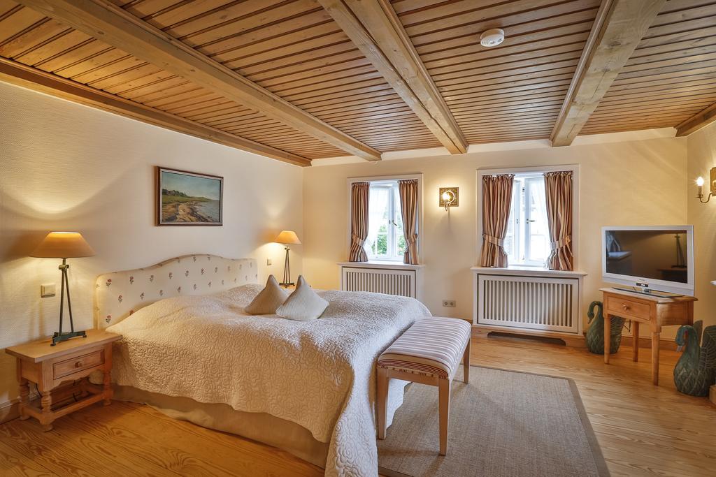 Hotel Und Restaurant Joerg Mueller 4*
